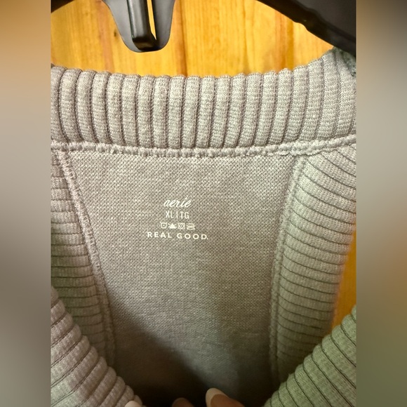 NWOT. Aerie’s Summer Sport Tank - Picture 4 of 4